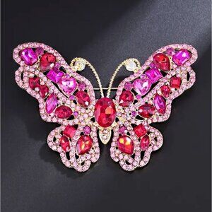 Stunning Butterfly Brooch Pin With Red & Pink Crystals Gold-Tone